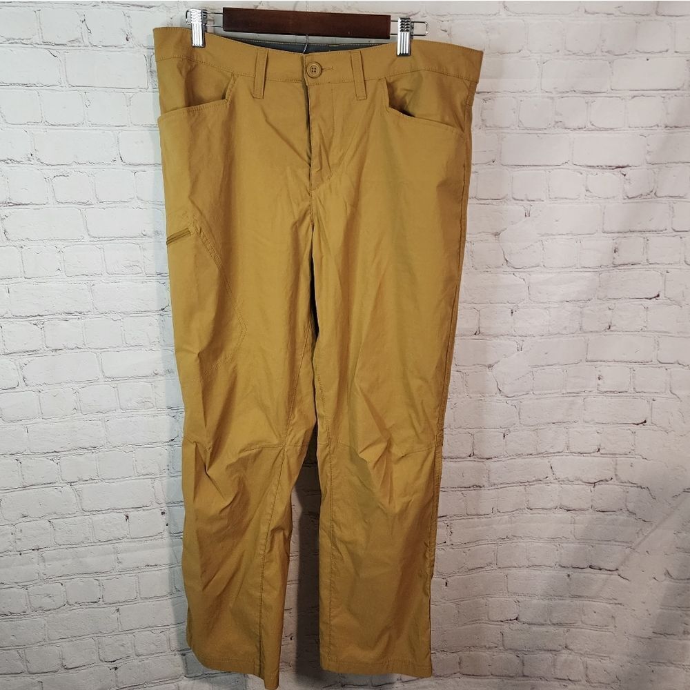 Men's Eddie Bauer khaki chino pants, 36 X 30